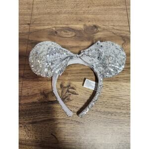 Disney Parks Silver Sequin Sparkly Headband Minnie Mouse Ears with Bow